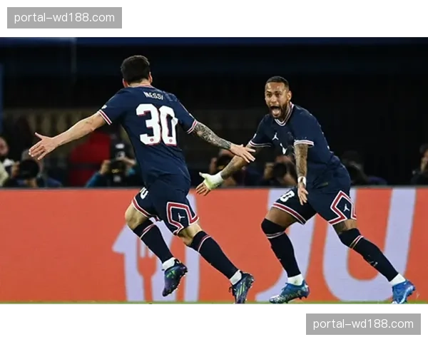 巴黎圣日耳曼创造18次射门6次射正，进攻端全面压制